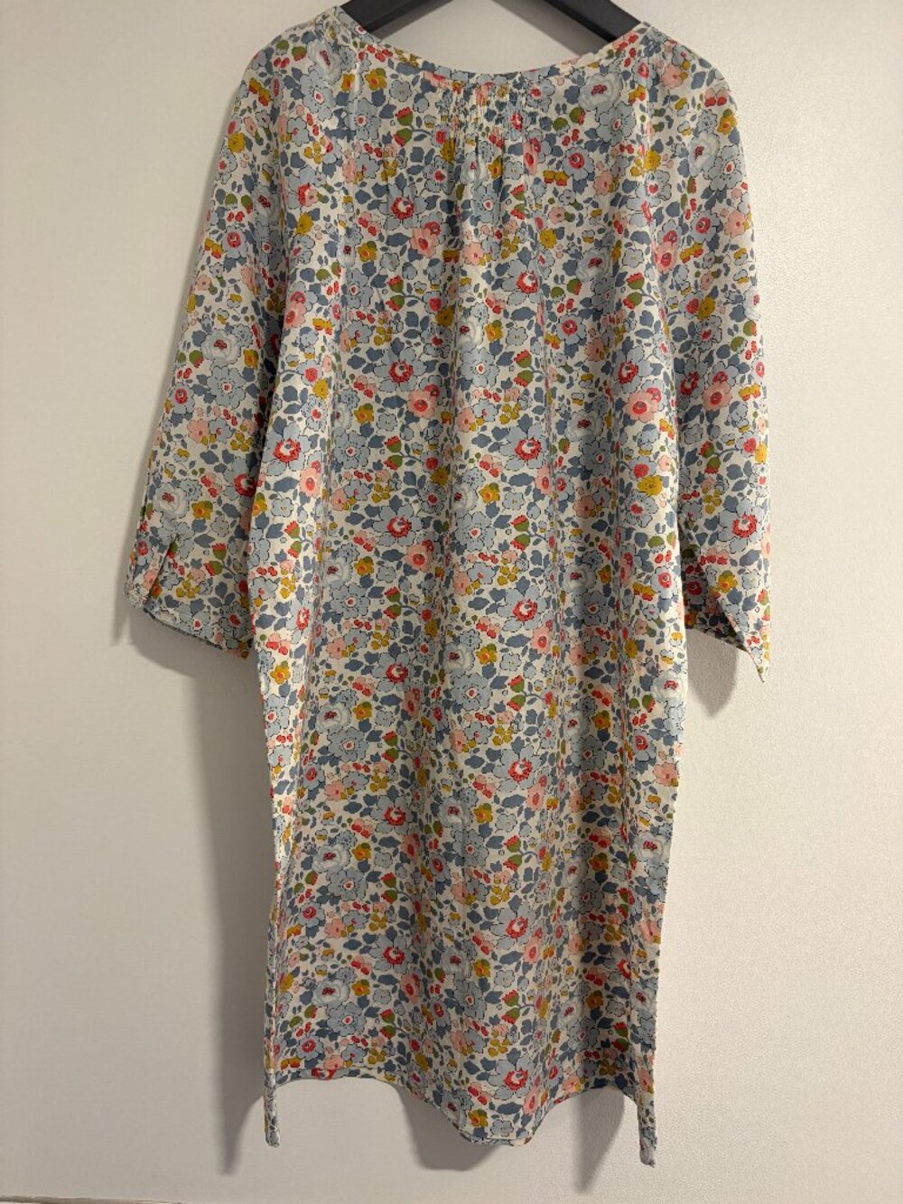 Bonpoint liberty print dress size 8?